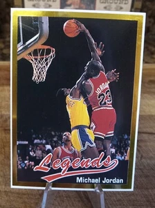 1990 Legends Magazine Insert Hand Cut Card / MICHAEL JORDAN #16 / NM-MT - Picture 1 of 2