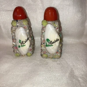 Vintage Salt & Pepper Shaker Kitsch Florida Souvenirs Shell  Arts 1950’s - Picture 1 of 3