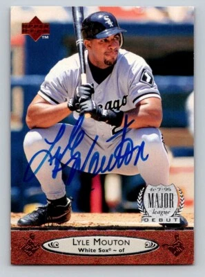 LYLE MOUTON AUTOGRAPHED 1996 UPPER DECK CHICAGO WHITE SOX BASEBALL CARD #39 - Image 1 of 2