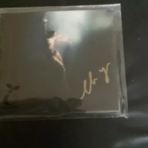 HIGHER THAN HEAVEN : ELLIE GOULDING - SIGNED / AUTOGRAPHED CD Album - Picture 1 of 3