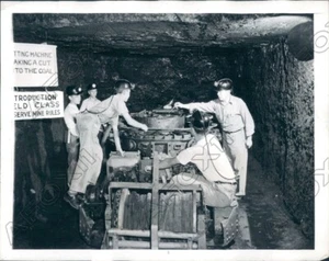 1946 Bluefield West Virginia Kohlemine Schule & Jungen bei Cutter Presse Foto - Bild 1 von 2