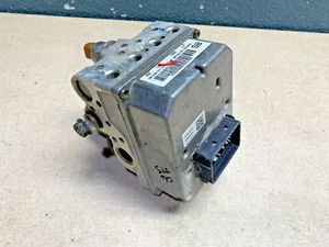 2005 06 07 08 CADILLAC STS ABS PUMP & MODULE ASSEMBLY 15253225 - Picture 1 of 7