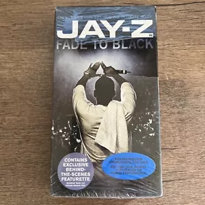 Jay-Z: Fade To Black (VHS, 2004) HTF Rare Sealed (minor tear in plastic) - Foto 1 di 5