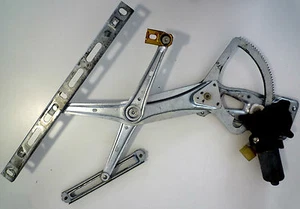 Elevalunas eléctrico delantero derecho Mercedes Benz W208 CLK barra de motor VR - Imagen 1 de 2
