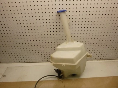 OEM 2012 Kia Optima 2.4L windshield washer fluid reservoir 986102T000 - Image 1 of 4