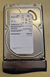 Supermicro 1TB 7.2k SAS 6G LFF HotPlug HDD ST31000424SS - Picture 1 of 3