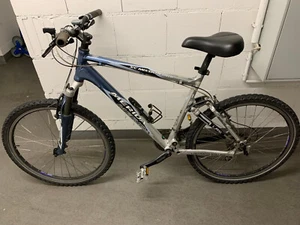 Jugend mounten bike 26 zoll mit Federung - Bild 1 von 9