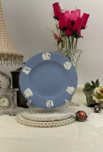 Wedgwood Jasper Blue With Ornate Cream Decorative Plate 6 5/8" - Picture 1 of 9