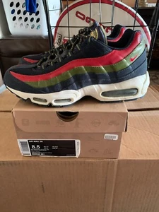 Men’s Nike Air Max 95 Running Sneakers Obsidian Red Green Size 8.5 Authentic New - Picture 1 of 9