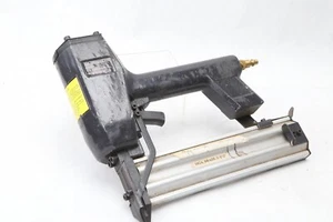Central Pneumatic P31317 Air Nailer 3/4-2" Brad Nailgun B12 - Picture 1 of 11