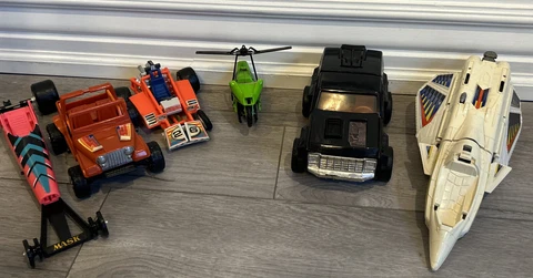 Lot Of 6 Kenner Vintage Mask Cars Plane Slingshot Laser Buzzard Cover