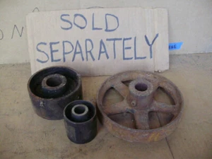 Vintage Flat Belt Cast Iron Pulley, 2-1/2, 4-1/4 or 7" Diameter, Sold Separately - Picture 1 of 7