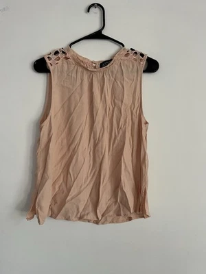 ASTR Silk Rayon Nude Color Lace Trimmed Boho Flowy Tank Top Women's Large - Image 1 of 4