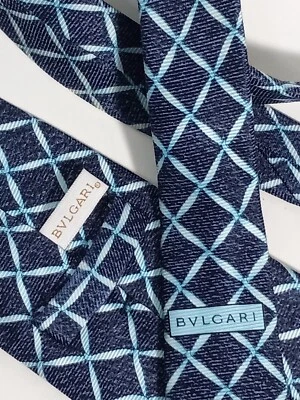 Галстук мужской BVLGARI Sevenfold 100% шелк ИТАЛИЯ роскошный логотип геометрический синий б/у в отличном состоянии - Изображение 1 из 4