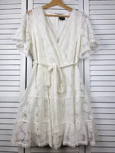 City Chic White Floral Lace Dress Mini 70% Cotton Cocktail Party BNWOT! Sz 12-14 - Picture 1 of 9