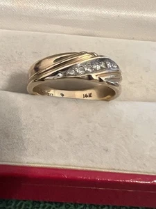 Ladies 14K GOLD Wedding Band SCRAP OR WEAR 4.5Grams Sz 7.5 - Picture 1 of 3