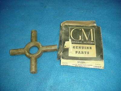 Camión Chevy GMC 1952 52 1953 53 1954 54 1955 55 parte trasera Spider GM 2295617 nuevo de lote Foto 1 de 4