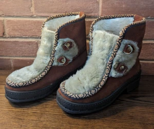 Vintage Made in Italy Yodeler Style Fur Boots - US Size 6 / EU 37 - Picture 1 of 7