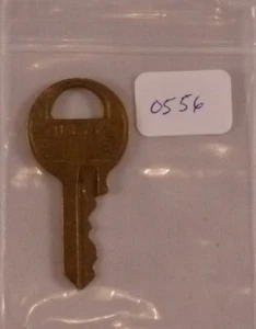 Master Lock Key # 0556 Replacement Padlock Amusement Vending Juke Slot Arcade - Picture 1 of 1