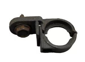 Jeep Wrangler YJ OEM FIREWALL CLAMP Transmission Breather Tube Hose 87-95 - Picture 1 of 5