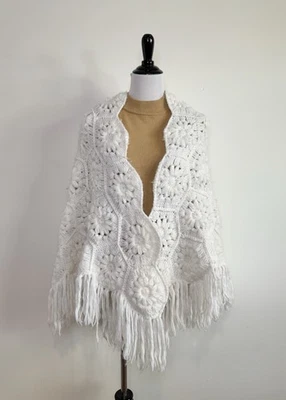 Poncho boho de colección años 70 flor ganchillo capa chal hippie festival abuela envoltura Foto 1 de 4
