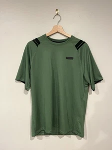 Camiseta deportiva verde para hombre ASICS rayas negras mediana M - Imagen 1 de 4