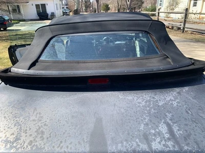 86-91 SAAB 900 CLÁSICO CONVERTIBLE ALERÓN TRASERO NEGRO CON TERCERA LUZ DE FRENO OEM Foto 1 de 4