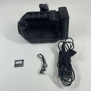 Blackmagic Design URSA Mini fotocamera 4K con attacco EF - Foto 1 di 11