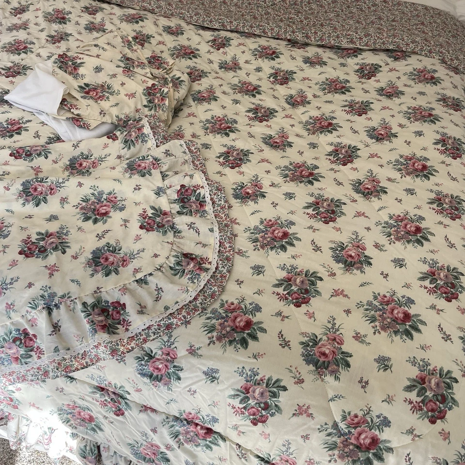 Edredón De Colección Lauren Ralph Lauren Reina Pirueta Rojo Cachemira Reversible Rayas Foto 1 de 4