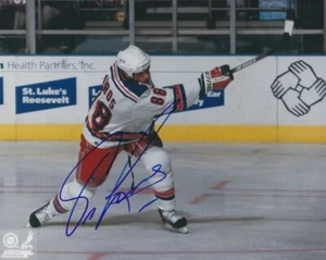 Autographed ERIC LINDROS New York Rangers 8x10 Photo- w/ COA - Picture 1 of 1