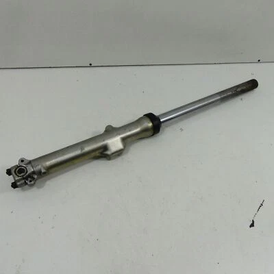 Suzuki GT 250 EZ:73 Standrohr links Tauchrohr Stoßdämpfer Gabel 38590 - Bild 1 von 4