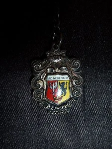 Vintage German Coat of Arms Bad Neuenahr Germany Key Chain Fob Ring - Imagen 1 de 3