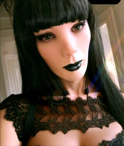 Latex Mask LIV VANESSA +WIG +LASHES Real. Female Rubber Face Crossdresser Trans - Picture 1 of 13