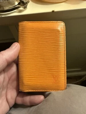 Cartera Louis Vuitton Epi de cuero para hombre naranja mandarín vintage usada ENVÍO GRATUITO Foto 1 de 4