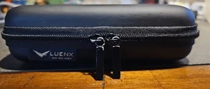 Luenx schwarzes Brillen-Hartschalenetui mit Aufbewahrungstasche & integrierter Gürtelschlaufe - Bild 1 von 9