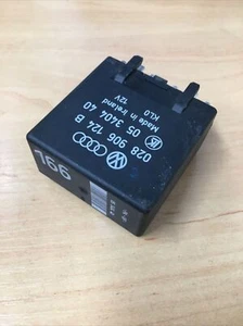 Volkswagen Golf MK3 Seat VW Audi glow plug relay module 028906124B - Picture 1 of 4