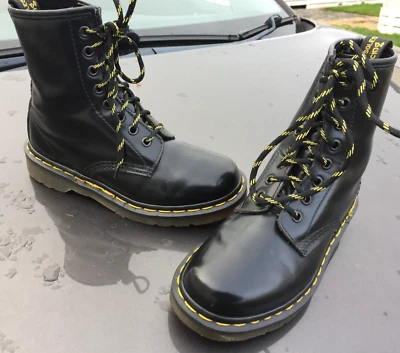 Dr Martens 1460 black smooth leather boots UK 3 EU 36 Made in England - Image 1 of 4