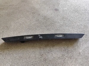 Volkswagen Caddy 2007/Rear licence plate light trim/2K5827574R - Bild 1 von 7