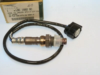 Sensor de oxígeno trasero de fábrica Jaguar XK8 1999-2002 y XJ8 1998-2003 LNE1682BC Foto 1 de 3