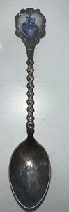 Cuchara de recuerdo vintage coleccionable esmalte holandés molino de viento plateado DAI - Imagen 1 de 10