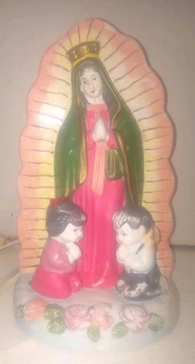  Religious Lamp Guadalupe Mary Praying with Children Ying Long MCM 9" Ceramic - Image 1 of 4