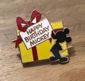 Spilla regalo buon compleanno vintage Disney Topolino (stile spilla) - Foto 1 di 1