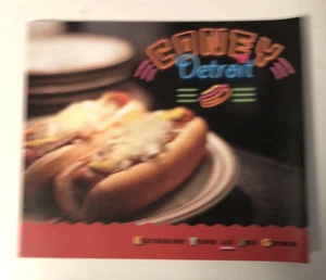 Coney Island Detroit Michigan libro Katherine Yung Joe Grimm ristorante hot dog - Foto 1 di 17