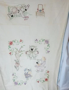 Three Little Pigs Baby Coverlet Wall Hanging Embroidery Needlepoint Nursery - Picture 1 of 16