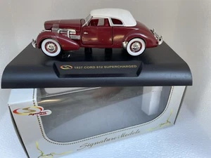 1937 Cord 812 Supercharged Diecast - Picture 1 of 3