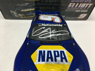 Camaro 1/24 Chase Elliott autografiado NASCAR DIECAST #9 NAPA TEXAS WIN 2014  Foto 1 de 4