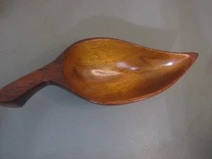 Vintage Monkey Pod Blattform Handarbeit Holz Schüssel 9"X3" - Bild 1 von 5