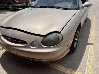(LOCAL PICKUP ONLY) Front Bumper Excluding SHO Fits 98-99 TAURUS 550067 Foto 1 de 3
