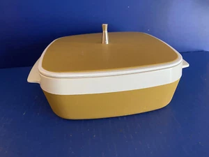 VTG West Bend Thermo-Serv Insulated Serving Dish Gold White Removable Black - Picture 1 of 10