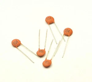 100pcs Ceramic Disc Capacitors 50V 100nF 0.1uF 104pF - Picture 1 of 1